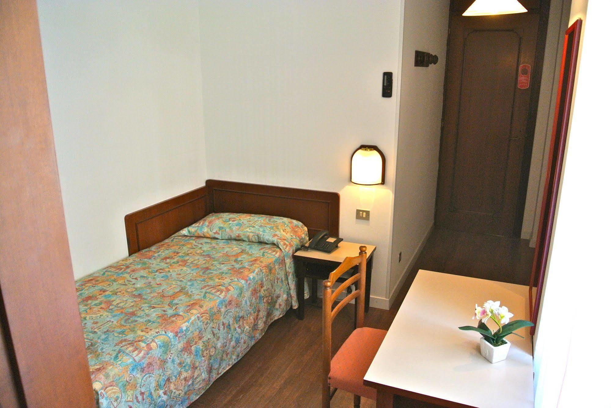 Hotel Niagara 리그나노 사비아도로 외부 사진